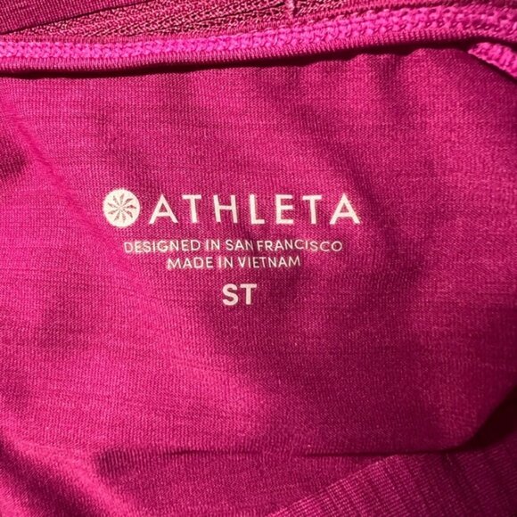 Athleta long sleeve ruched top - size Small Tall - magenta - Picture 7 of 10